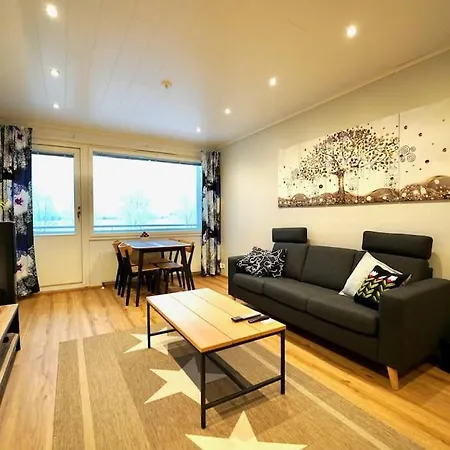 Stylish 2 Bedroom With Stunning River View Rovaniemi